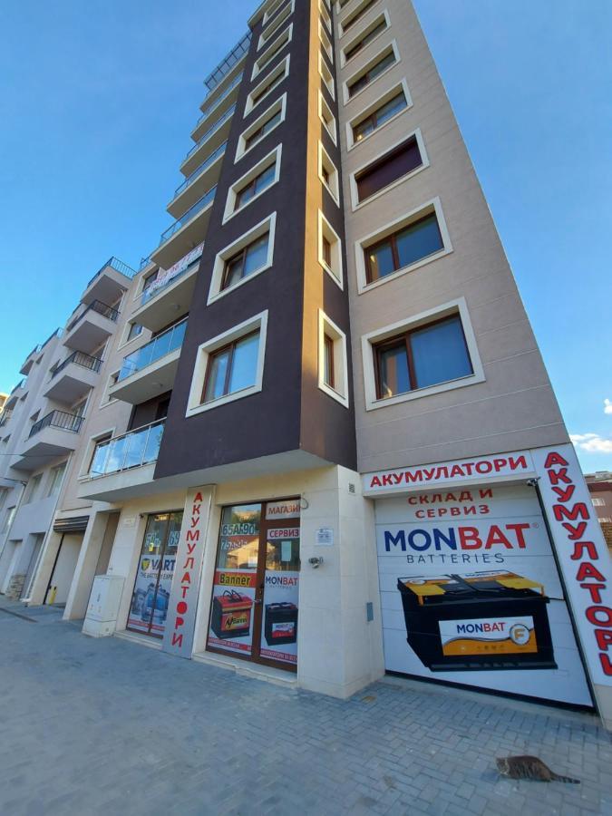 Grey Apartment Varna Extérieur photo