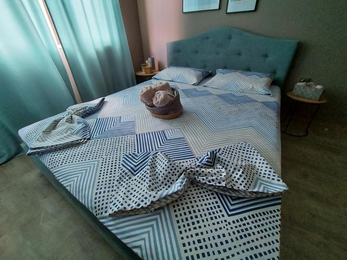Grey Apartment Varna Extérieur photo